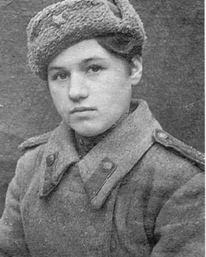 Soviet female sniper Klavdiya Moldagulova portrait WWII women snipers Eastern Front Russia